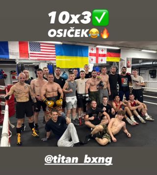 Když opět začít po dlouholeté pauze, tak nejlíp hned do samotného pekla 🔥Titan gymu 🥊mezi elitu, kde vás vyškolí mladí...